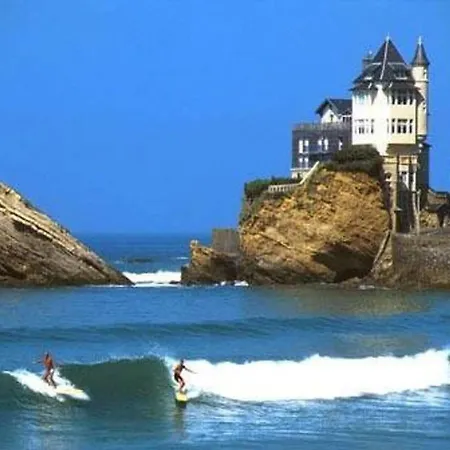 Petit Douillet Tres Bien Situe *