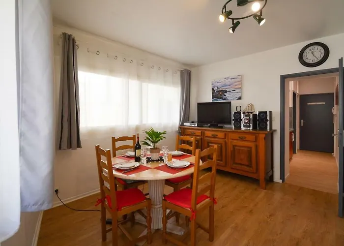 Petit Douillet Tres Bien Situe Appartement