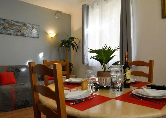 Petit Douillet Tres Bien Situe * 比亚里茨